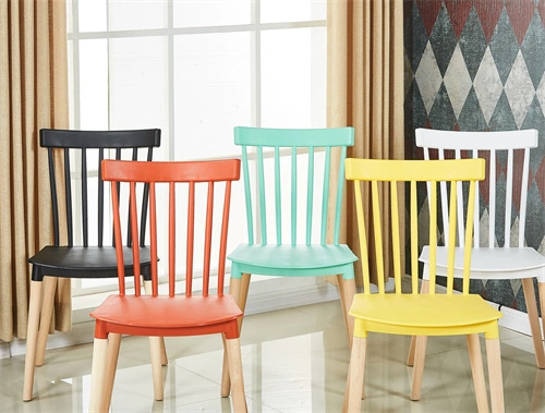 Home Furniture Modern PP Plastic Dining Chairs for Sale